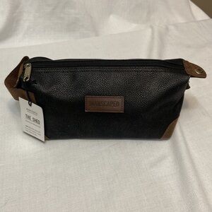 Manscaped Travel Toiletry Dopp Kit Bag - Interior Slip & Zipper Pockets - NWT